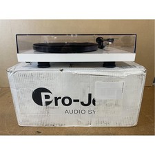 Pro-Ject Debut Carbon