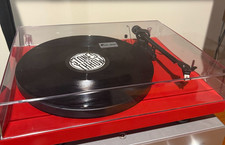 Pro-Ject Debut Carbon EVO